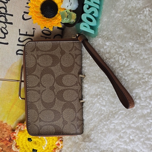 🍍🍍 LOW START Coach Signature PVC Brown Wallet Wristlet NWT - Picture 3 of 16